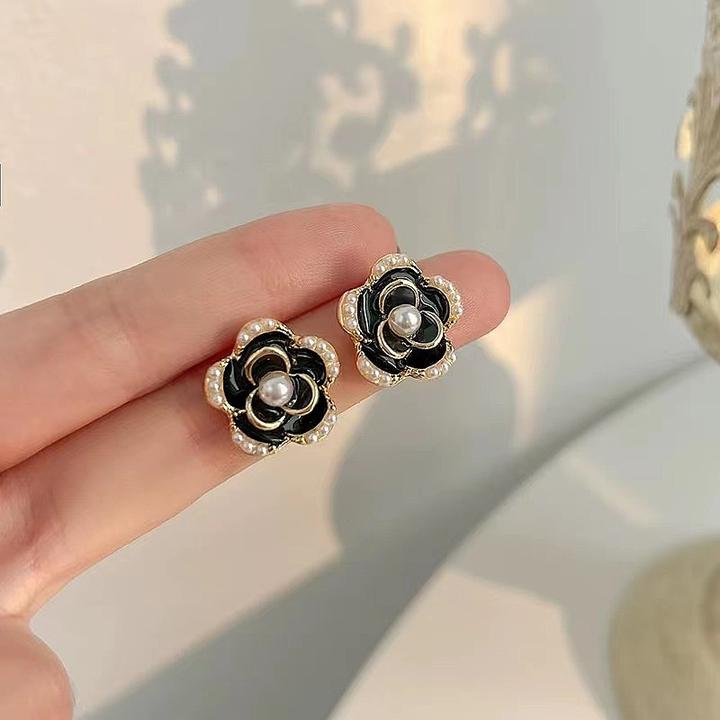 锌合金仿珍珠耳饰 s925银针法式山茶花朵耳钉新品潮网红复古小众