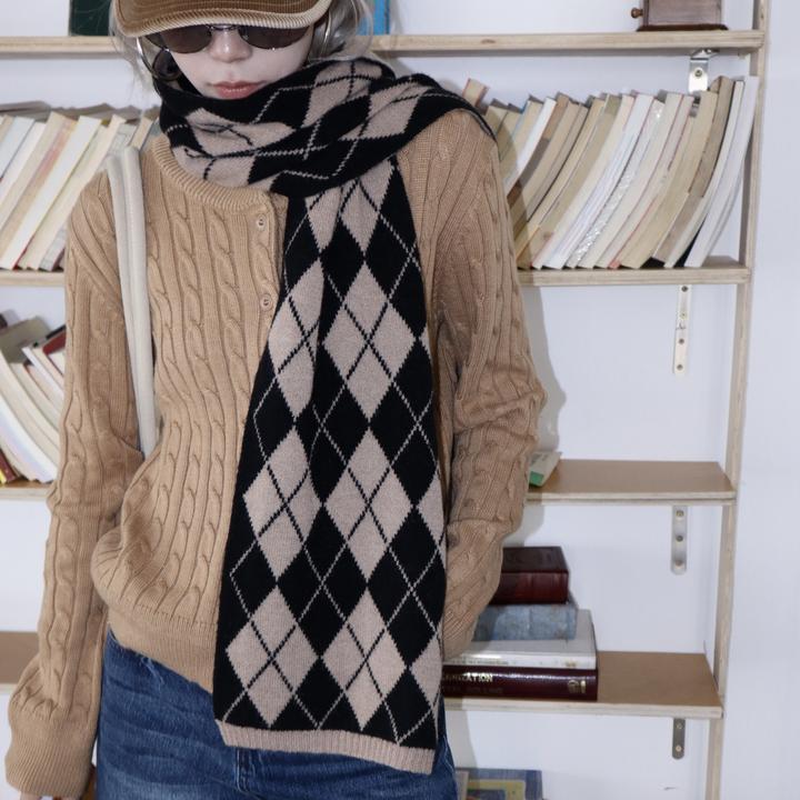 HELLOTANGO《老钱美学》秋冬经典绞花纹刺绣兔绒混纺针织开衫8325#