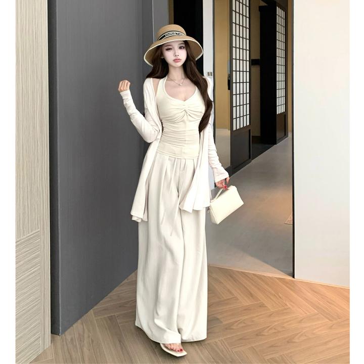 早秋温柔风松弛感时尚套装薄款挂脖背心防晒开衫外套女休闲阔腿裤