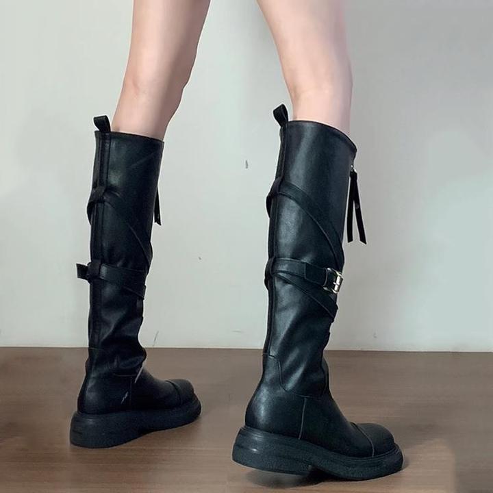 同款百搭鞋子皮带扣厚底机车靴子女20美拉德靴子