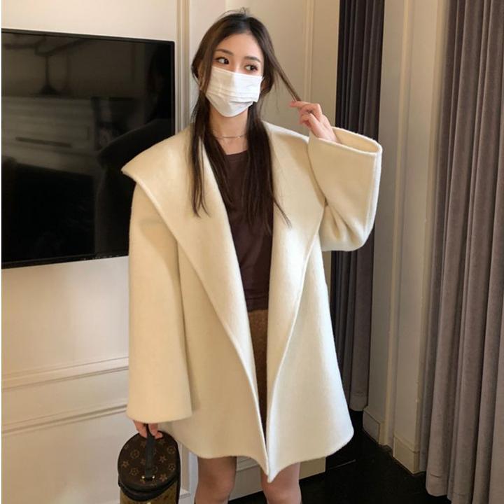 法式赫本风双面呢子秋冬季高级感名媛气质宽松短款系带毛呢大衣女