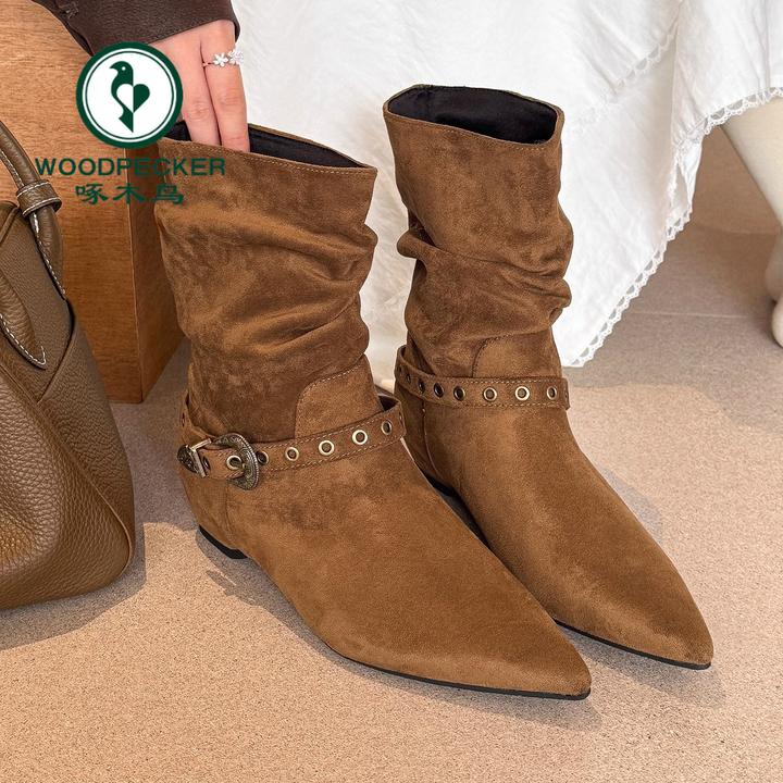 啄木鸟棕色尖头皮带扣内增短靴女鞋2025年秋季新款小个子堆堆单靴