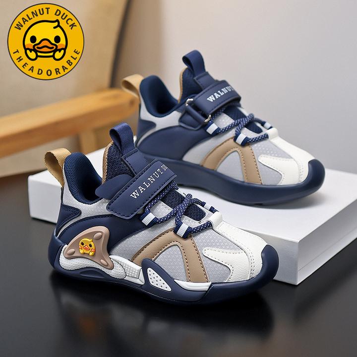 小黄鸭男童运动鞋皮面防水2025春秋新款轻便宝宝时尚软底儿童鞋子