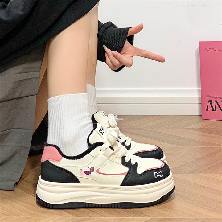 人本卡通腊肠小狗板鞋女加绒2025冬季新款运动休闲鞋百搭小白鞋女