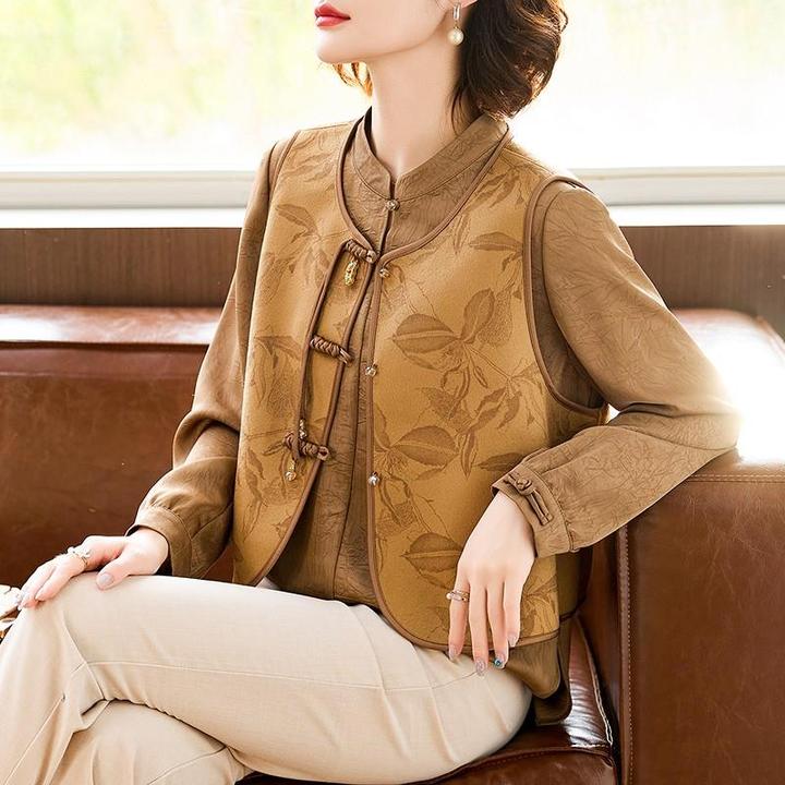 新中式妈妈秋装套装女2025春秋新款洋派中老年国风衬衫马甲三件套