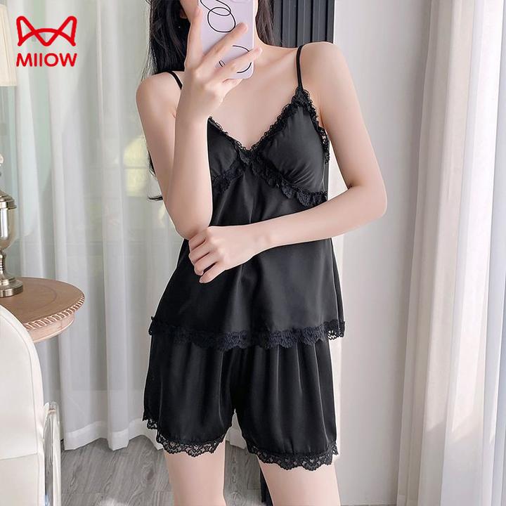 MiiOW/猫人【冰丝846】夏季女士带胸垫吊带蕾丝家居服睡衣女套装
