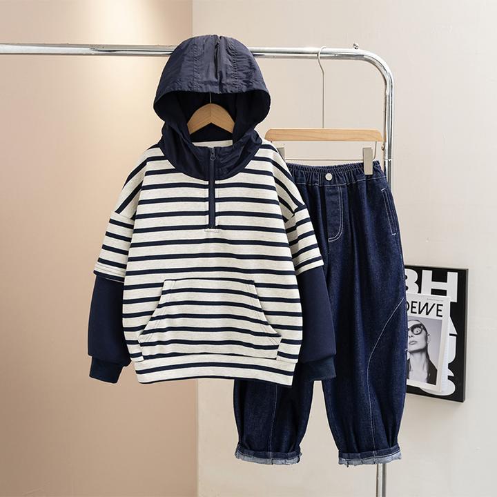 男童春装连帽卫衣2025新款儿童春秋款条纹上衣帅气时髦男孩炸街潮