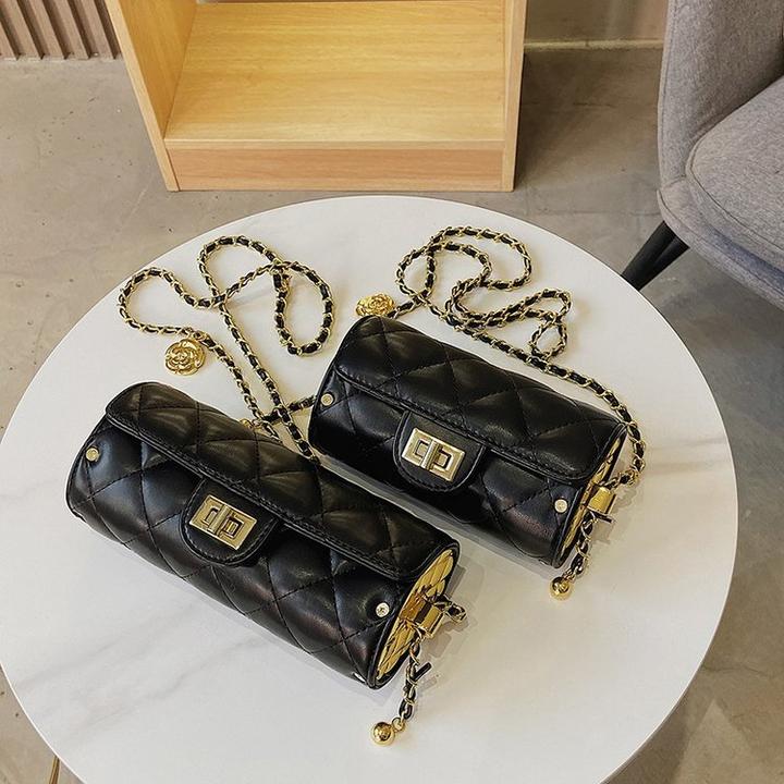 高级感小包包女2024新款潮时尚菱格链条单肩包百搭圆筒斜跨枕头包