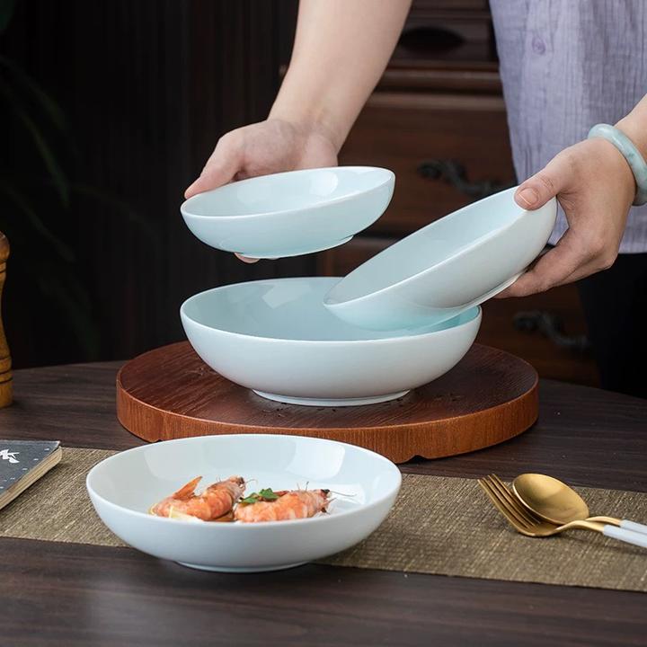 景德镇高白泥青瓷盘子家用防烫高温釉下彩窝盘圆汤盘加深菜盘碟子