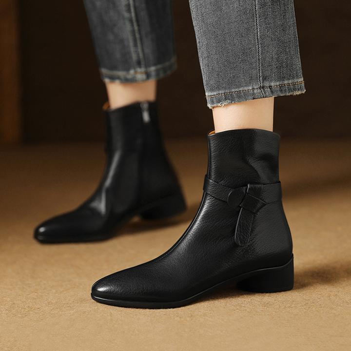 复古美拉德短靴女2025秋冬新款真皮单靴百搭软底矮筒靴中跟瘦瘦靴