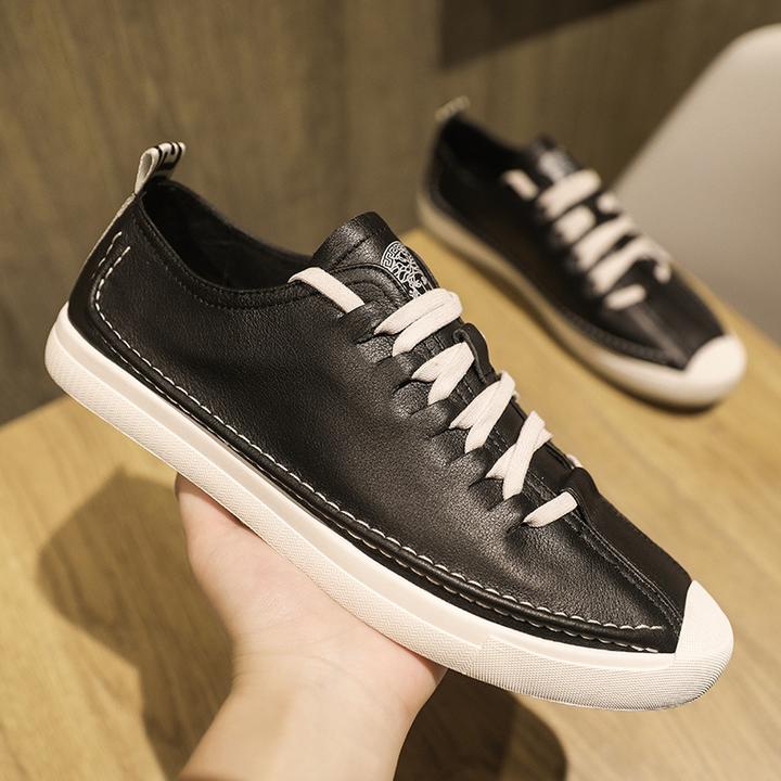新款男鞋头层牛皮板鞋夏季休闲平跟低帮青年潮流白色黑色3844码透