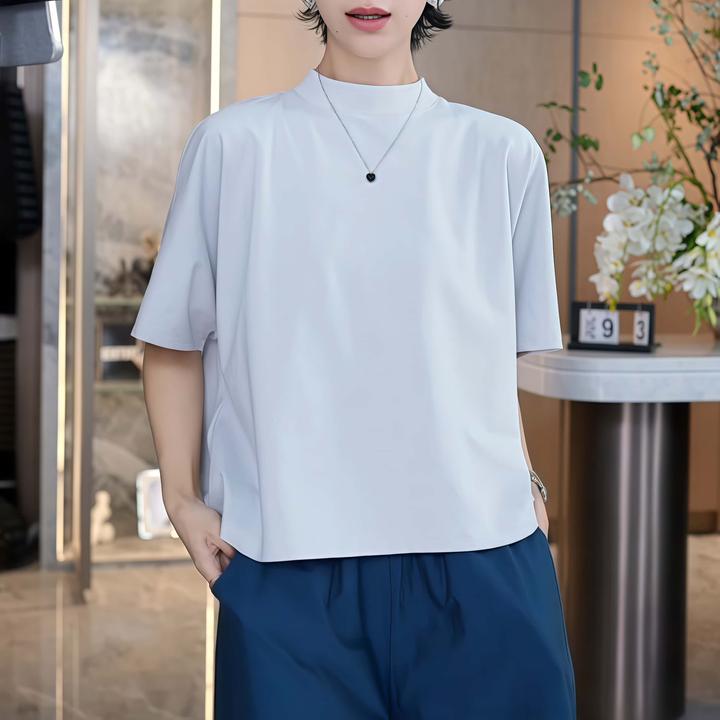 夏季宽松半高领短袖T恤女2025新款后背纽扣设计时尚洋气大码上衣