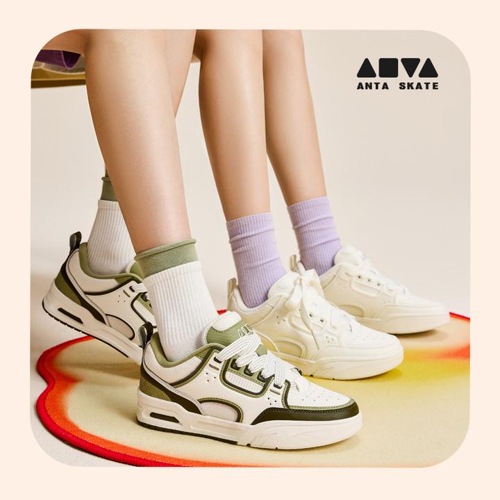 双12抢购安踏骜杰撞色复古休闲板鞋冬季爆款潮流情侣流光风运动鞋