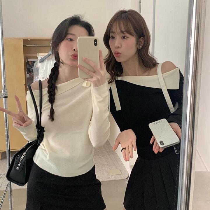 Cute Club 2025春季新款甜美风不规则系带斜肩针织衫修身显瘦上衣