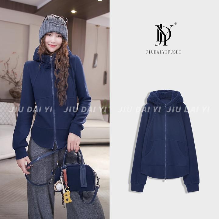 玖黛衣【心动符号】秋冬新款加绒加厚纯色厚款连帽长袖卫衣WTJ46207