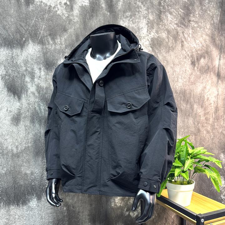 户外春秋季休闲连帽冲锋衣潮牌宽松阔型时尚夹克男设计感百搭外套