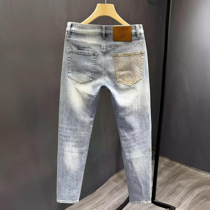 男士浅蓝色直筒牛仔裤春秋季新款休闲裤时尚潮流百搭修身直筒长裤