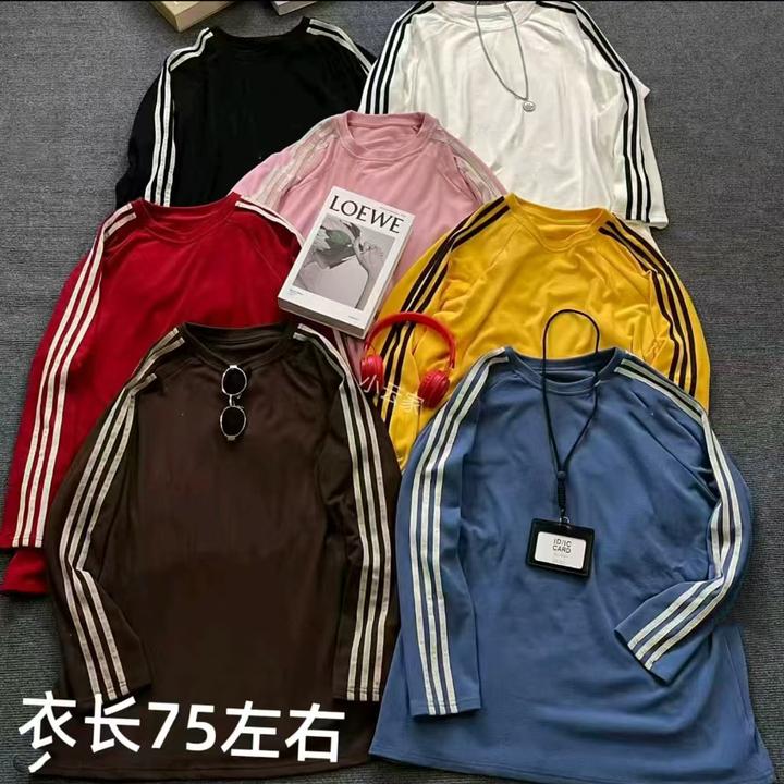 秋冬款INS风常规款长袖圆领T恤休闲风宽松型拼接织带打底衫