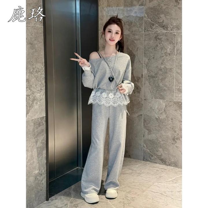 2025春季新款法式蕾丝拼接袖口露肩卫衣+蕾丝拼接卫裤两件套女潮
