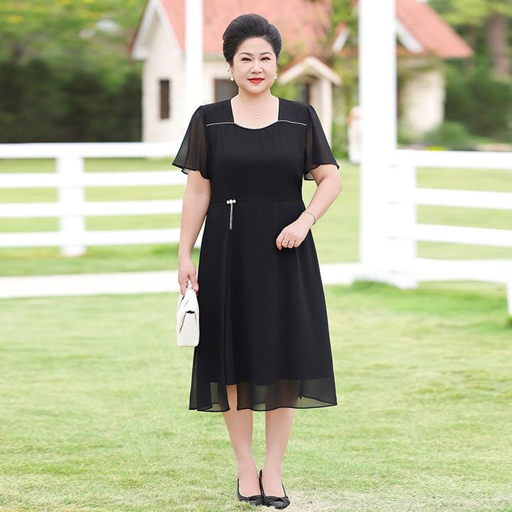 菲姐大码女装夏季新款连衣裙时髦气质加肥加大阔太太高档洋气裙