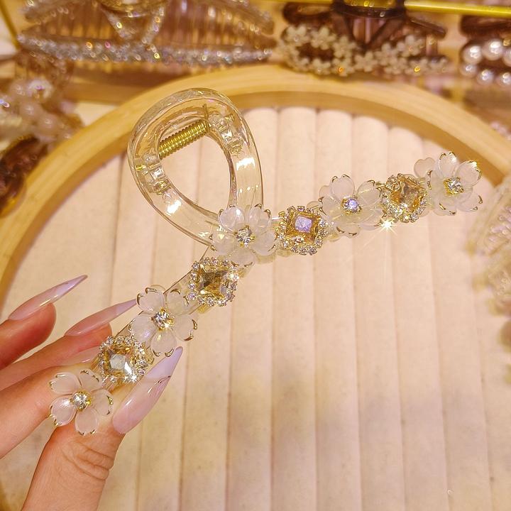 c1179法式优雅荷叶边山茶花水钻鲨鱼夹时尚气质百搭