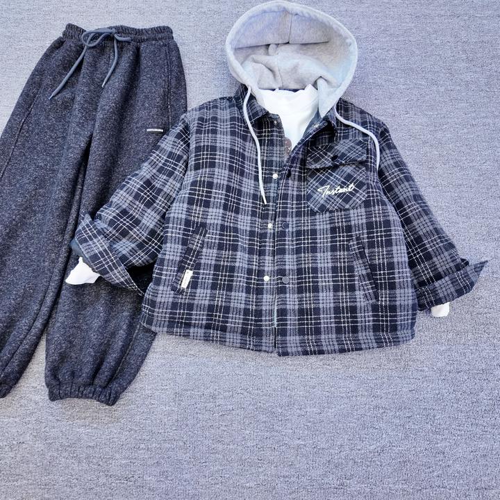 【小哥童装】冬季男童棉服加厚款翻领连帽格子外套潮流中大童61242