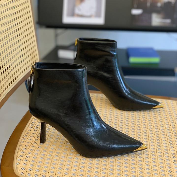 细跟7CM尖头短靴女2025秋冬高跟气质时装靴小个子显腿长百搭靴子