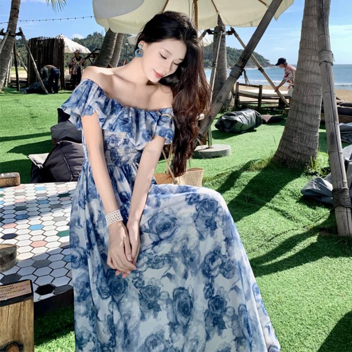 轻奢家实拍水雾茶花温柔风一字肩海边度假连衣裙晕染碎花裙波西米
