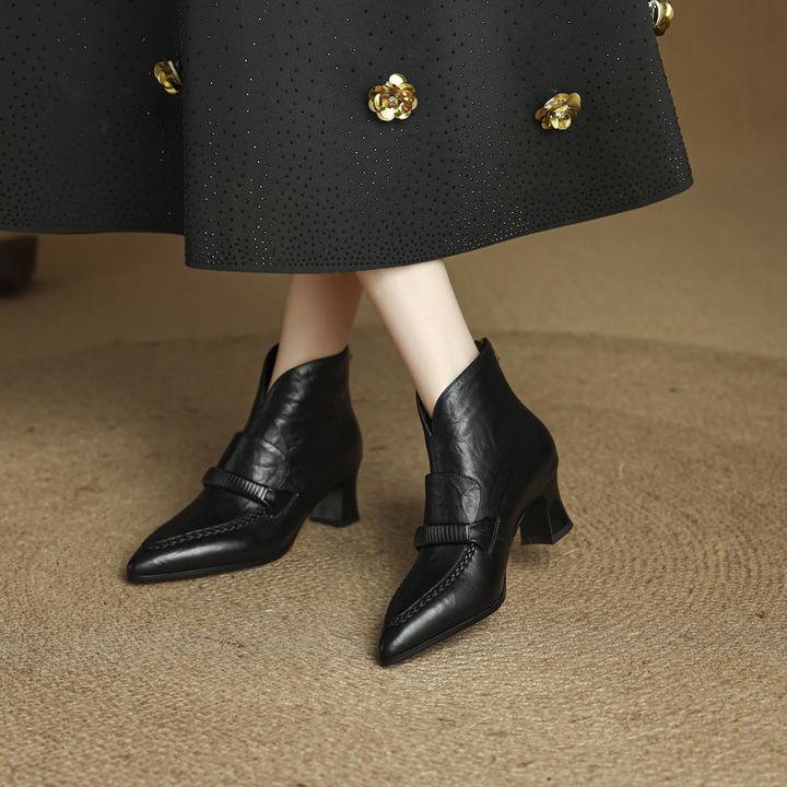 真皮英伦风复古百搭春秋时尚单靴子女中跟尖头粗跟短靴及踝靴
