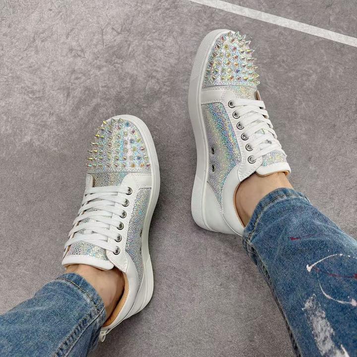 新款网红爆款炫彩钉鞋真皮红底男鞋百搭商务英伦风低帮时尚系带