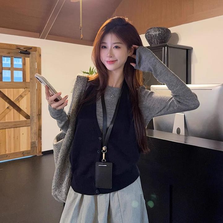 韩系黑色针织背心拼接长袖T恤早秋新款三件套正版三件套女装衣服