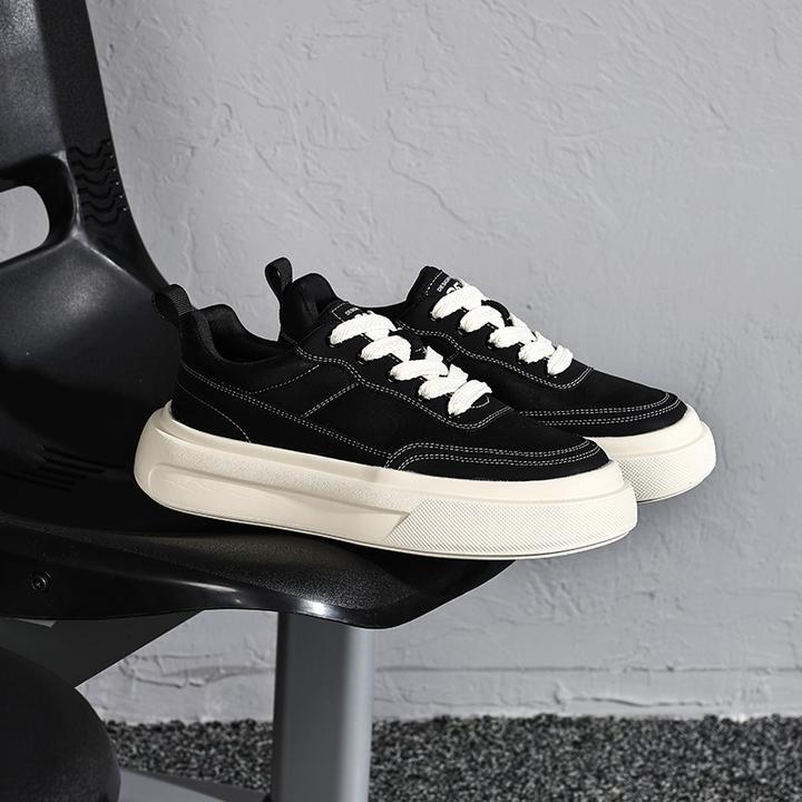 2026秋冬新款休闲百搭厚底透气休闲鞋子韩版增高男鞋痞帅高级感