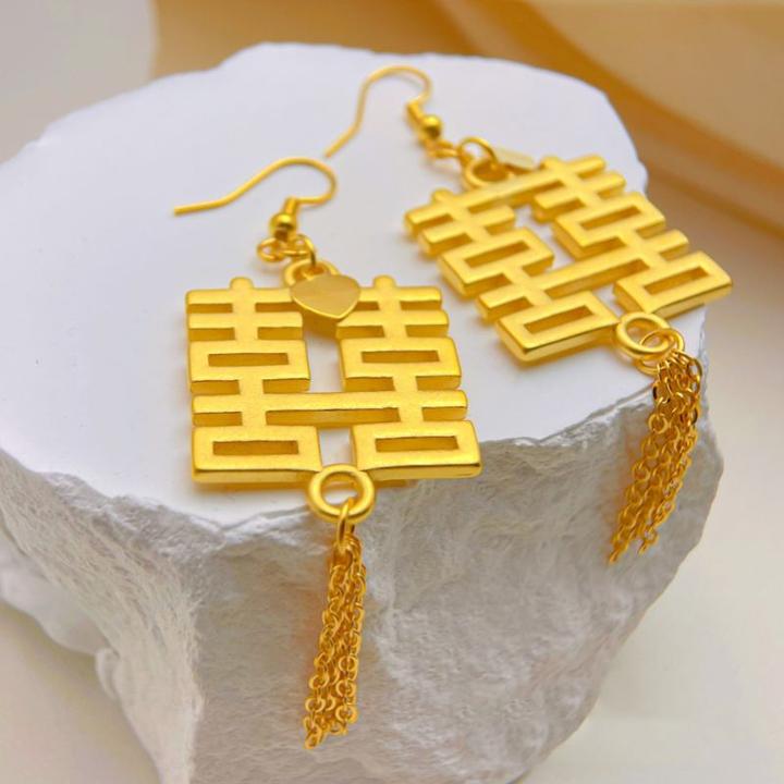 铜合金耳饰 新娘双喜金色长款耳环仿结婚大喜耳钉轻奢小众高级感