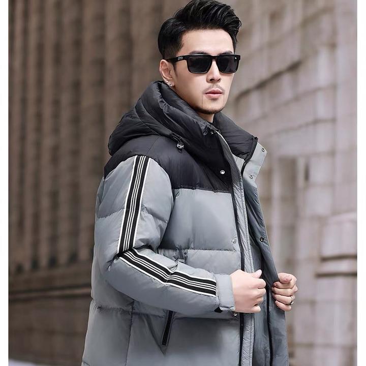 面包服98159男士连帽加厚防风保暖秋冬时尚立领羽绒服