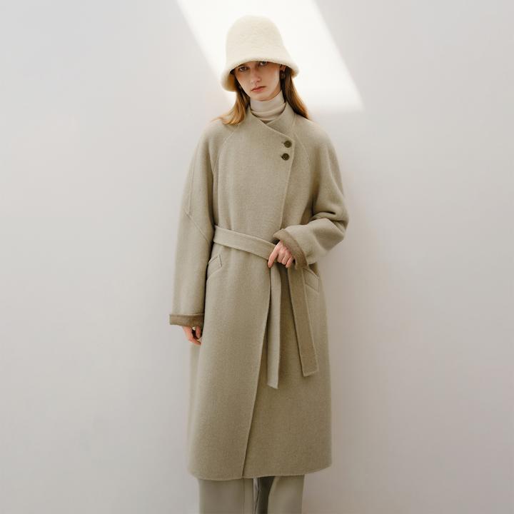 自巧巧制STUDIO 小个子两粒扣拼色绵羊毛大衣毛呢外套25ZQ94069