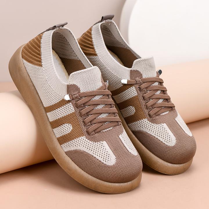 老北京布鞋女2025春秋新款德训鞋防滑透气厚底一脚蹬休闲单鞋子女