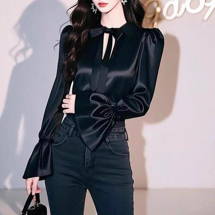 法式蝴蝶结纯色镂空衬衫女2025年春季新款设计感小众喇叭袖上衣潮