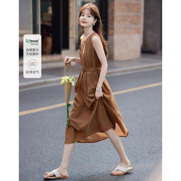 高级感气场系带收腰连衣裙2025夏季新款圆领A字连衣裙