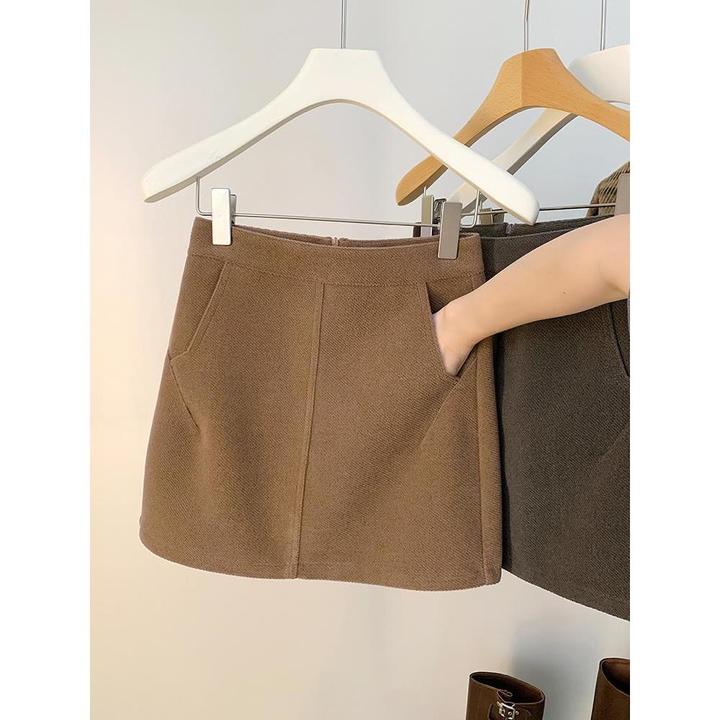 韩系穿搭短款半身裙女毛呢a字裙春秋冬季新款高腰显瘦百搭包臀裙