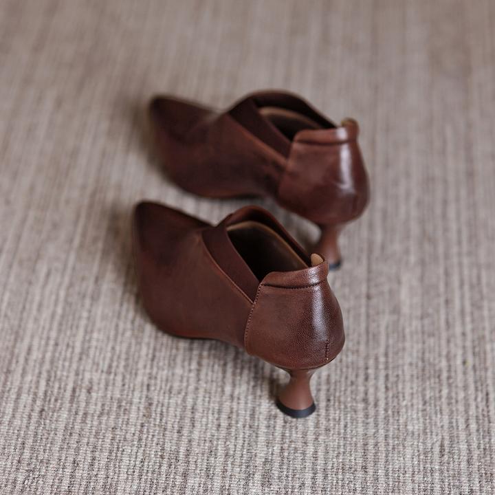 法式高跟短靴女2025秋冬新款小跟细跟猫跟尖头踝靴子真皮切尔西靴