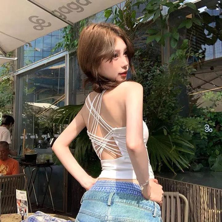 性感交叉美背吊带背心女夏季修身无袖外穿设计感辣妹短款内搭上衣