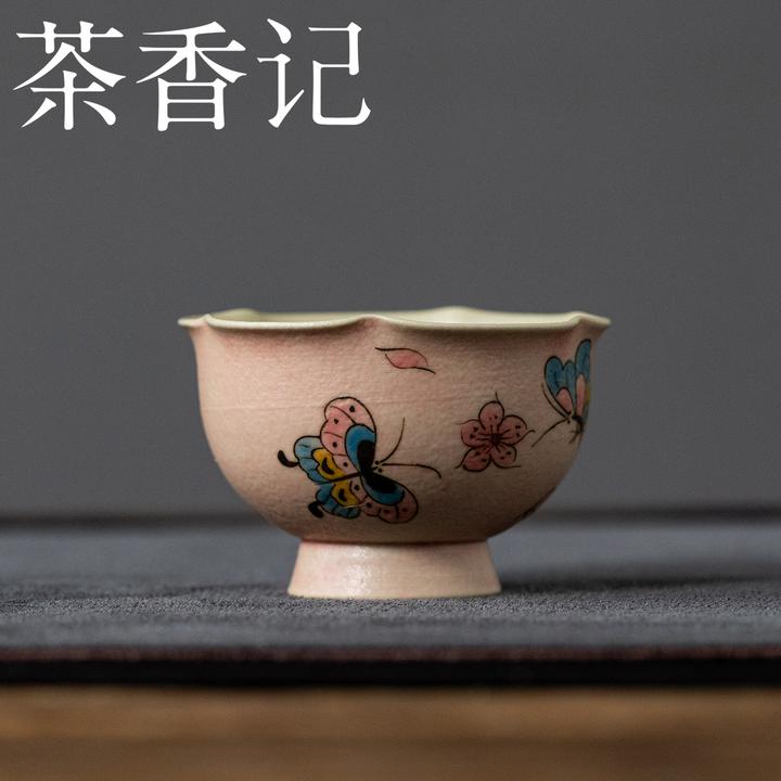 茶香记手绘蝶绕粉黛-云瓣杯茶杯55ml德化陶瓷主人杯可爱茶室茶具