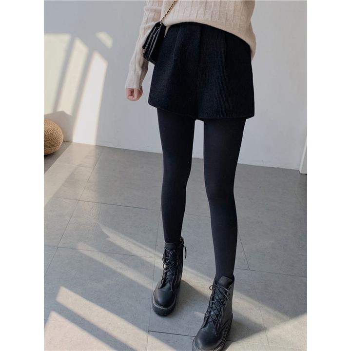 黑色灯芯绒女毛呢短裤2025春秋季韩版宽松高腰打底阔腿靴裤外穿