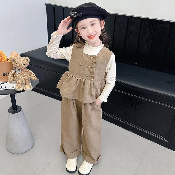 套装春秋季2024新款时髦初秋款洋气女宝宝三件套儿童韩系秋装