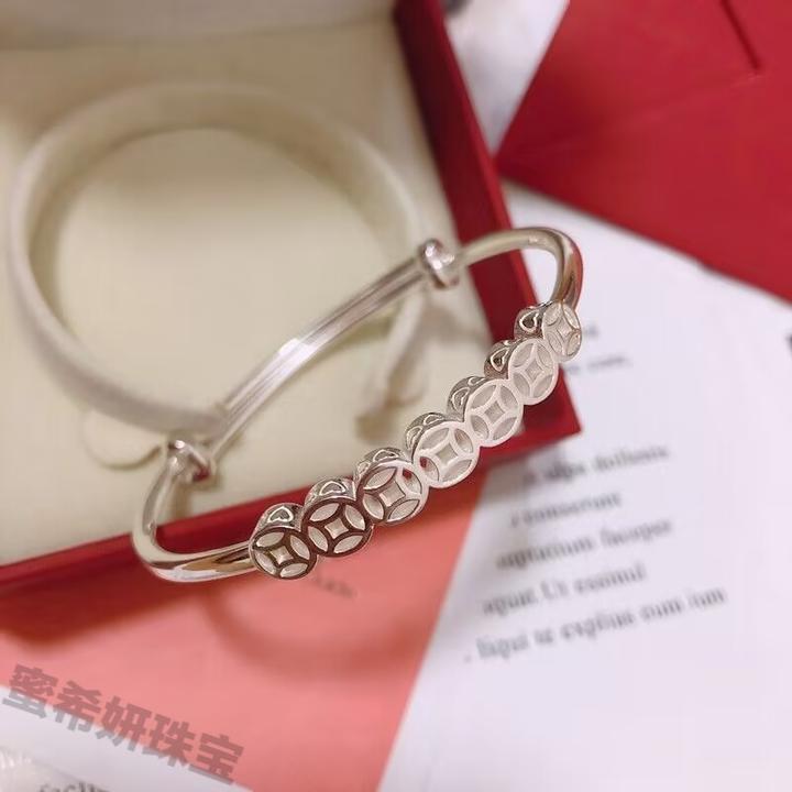 钛钢手镯 银色手镯招财铜钱时尚镯子小众年轻送女友镯子简约开口