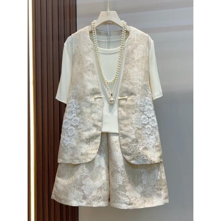 2025春夏新款大码女装宽松显瘦洋气新中式重工马甲内搭短裤三件套