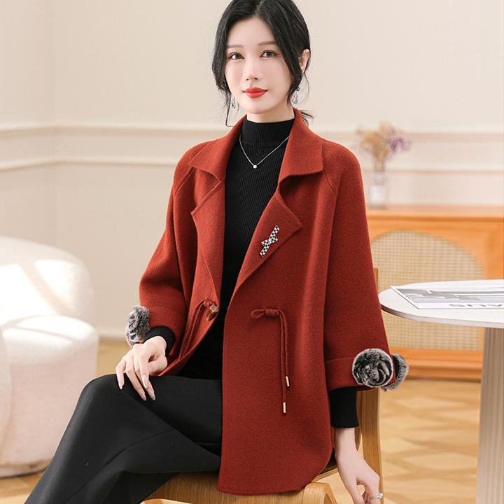 妈妈秋装毛呢外套2025新款中老年女装大码宽松上衣秋冬季针织开衫