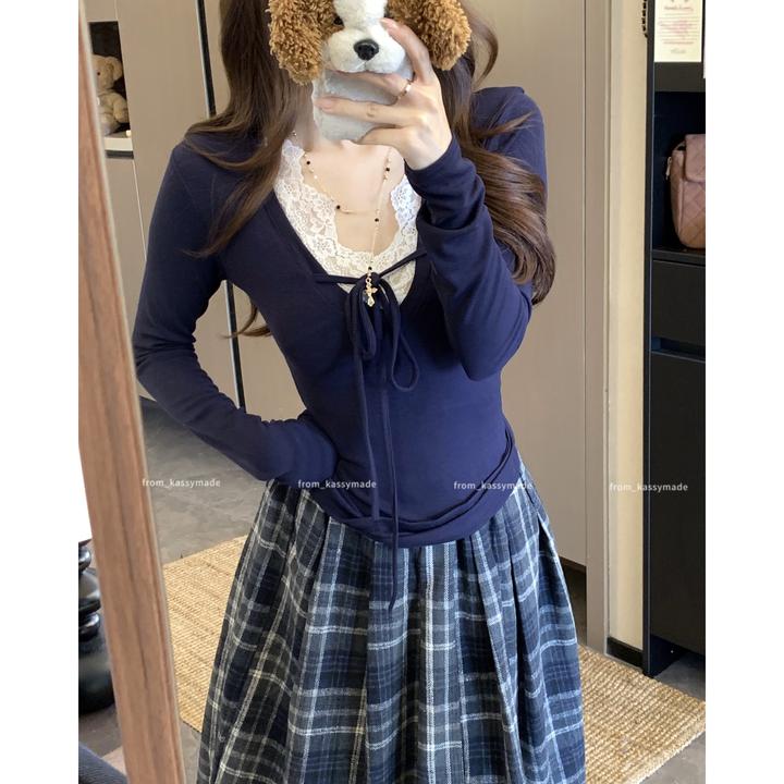 2025秋季新款纯欲风性感设计感高级感百搭拼接蕾丝V领长袖T恤女潮