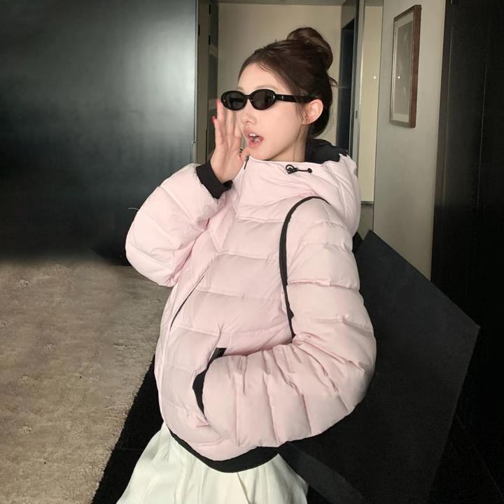 2025冬季新款纯色连帽短款运动休闲保暖棉服排骨锁棉时尚宽松外套