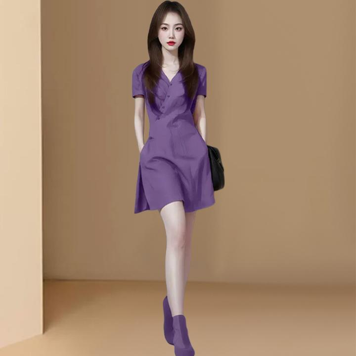 紫色V领收腰设计感连衣裙女2025夏季清冷感慵懒风大方得体连衣裙
